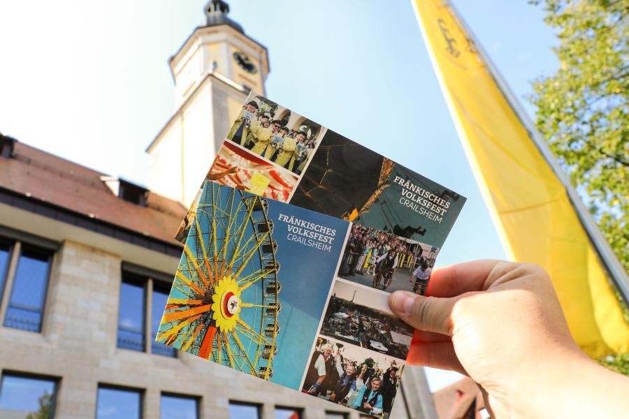 Postkarten mit Bildern vom Volksfest